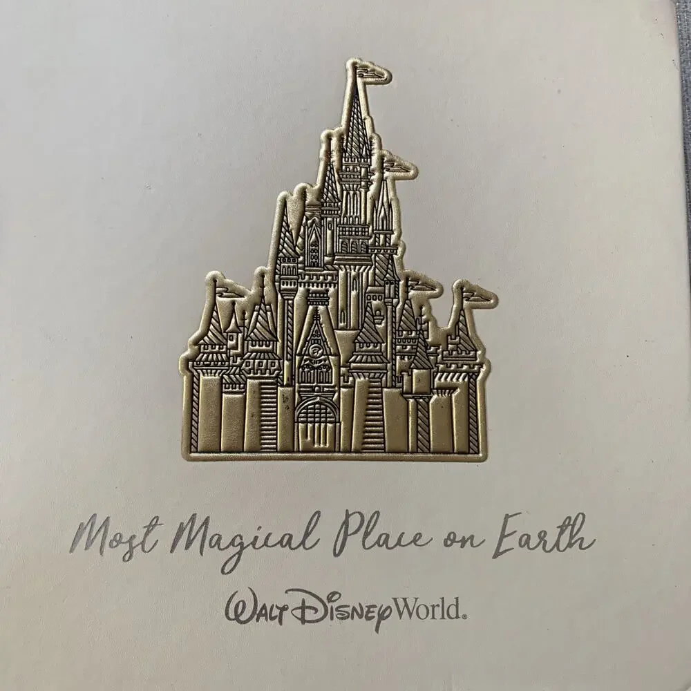 Walt Disney World Cinderella Castle Photo Album 200 4x6 Photos Gold Cream W/Pen